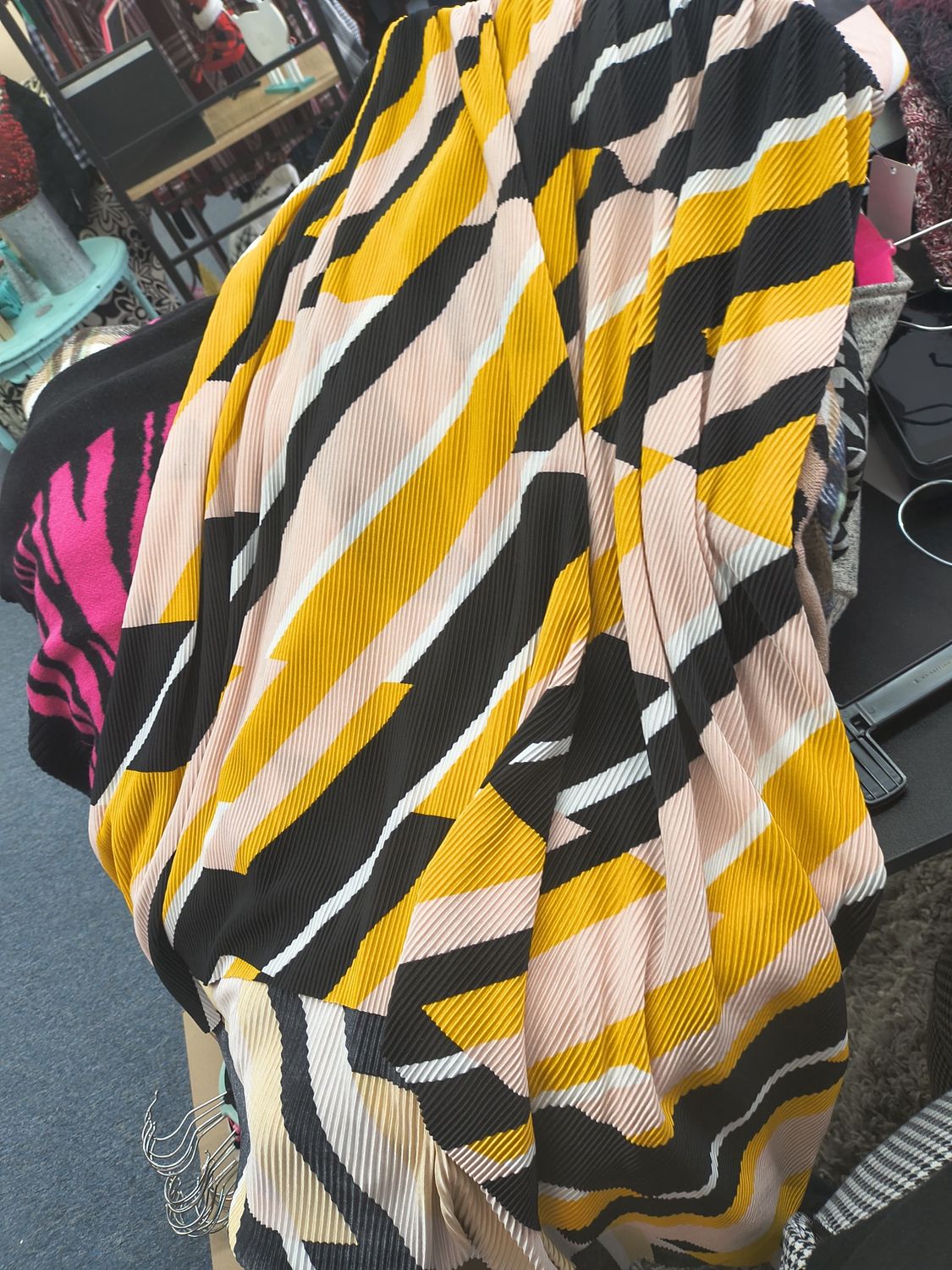 Lane Bryant NWT pleated maxi skirt 1x