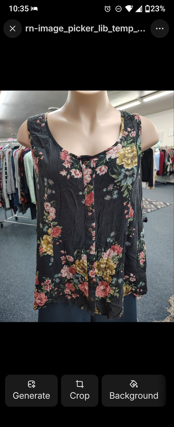 Torrid floral sleeveless top button front size 6x