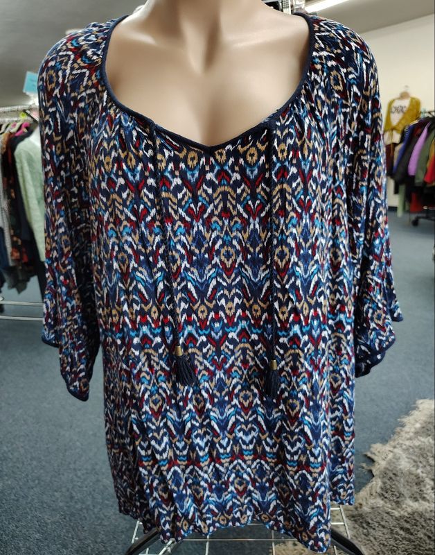 Catherines multicolored blouse size 5x