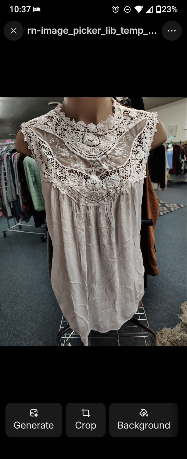 Torrid white lace top sleeveless top size 6x dressy