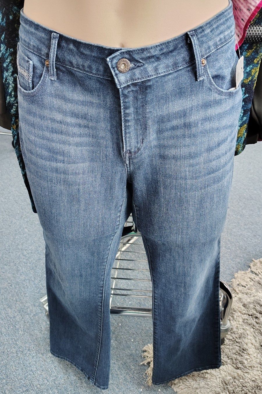 Levi's demi curve bootcut jeans 18w