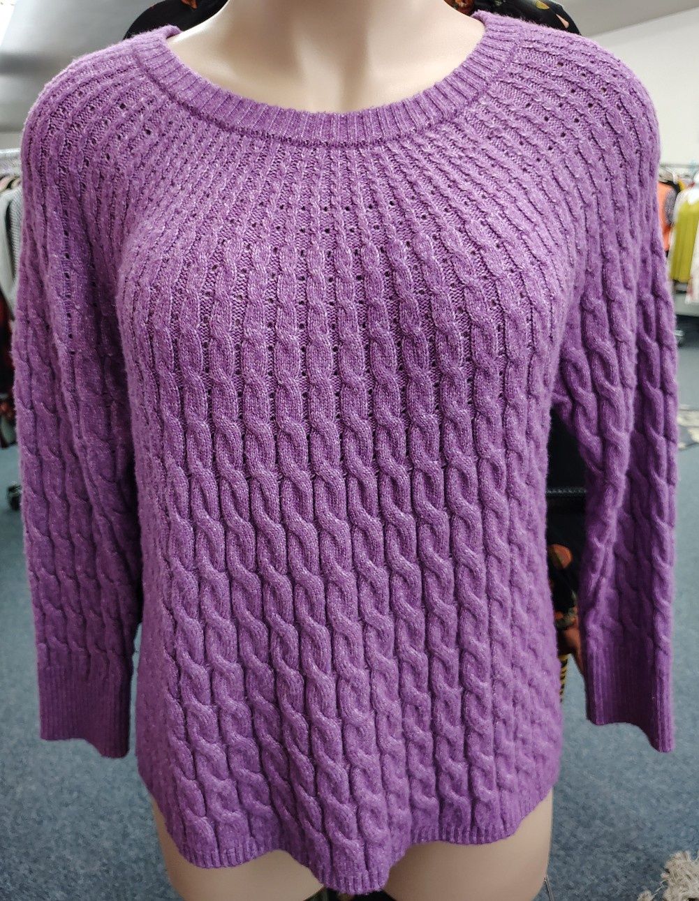 Lane Bryant purple sweater size 22/24 3x