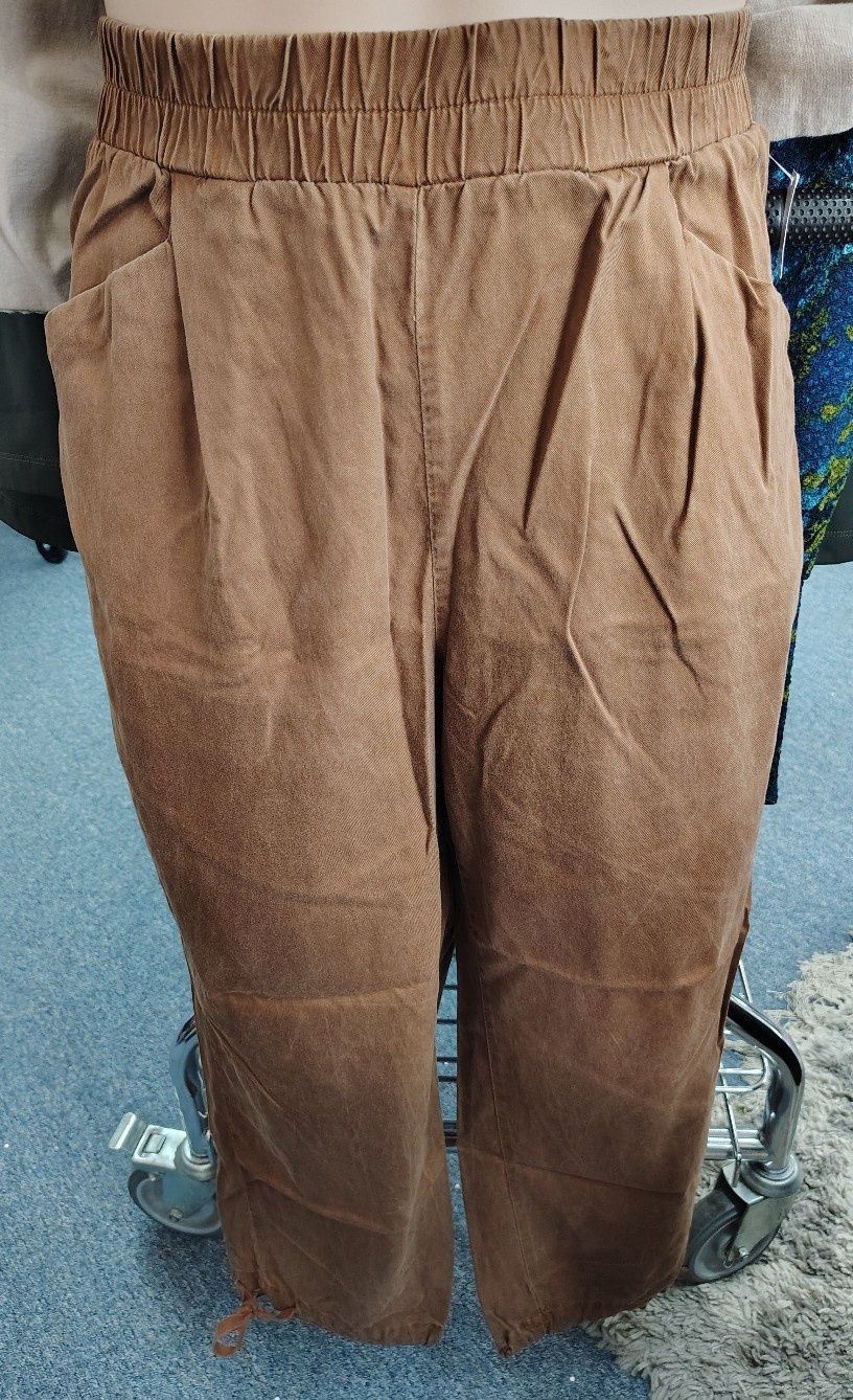 A new day brown pull on tapered leg pants size xxl