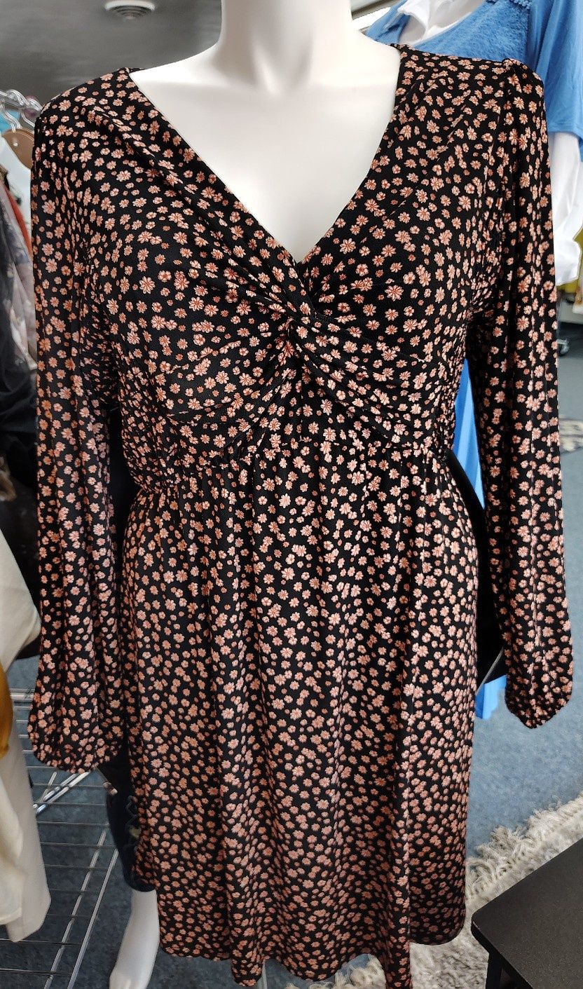 Gilli floral babydoll knee length dress size 2x