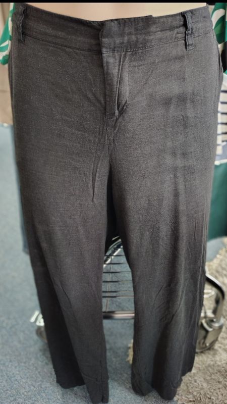 Torrid black dress pants straight leg size 14