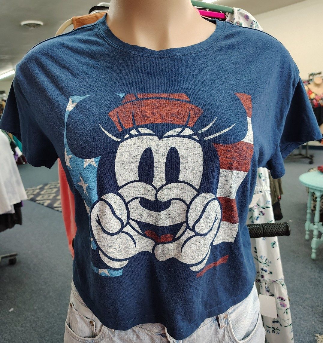 Old Navy Disney Minnie Mouse slightly cropped top size XL