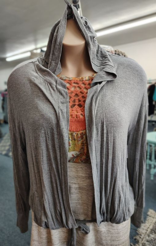 Torrid super soft knits gray open front knit jacket size 1x