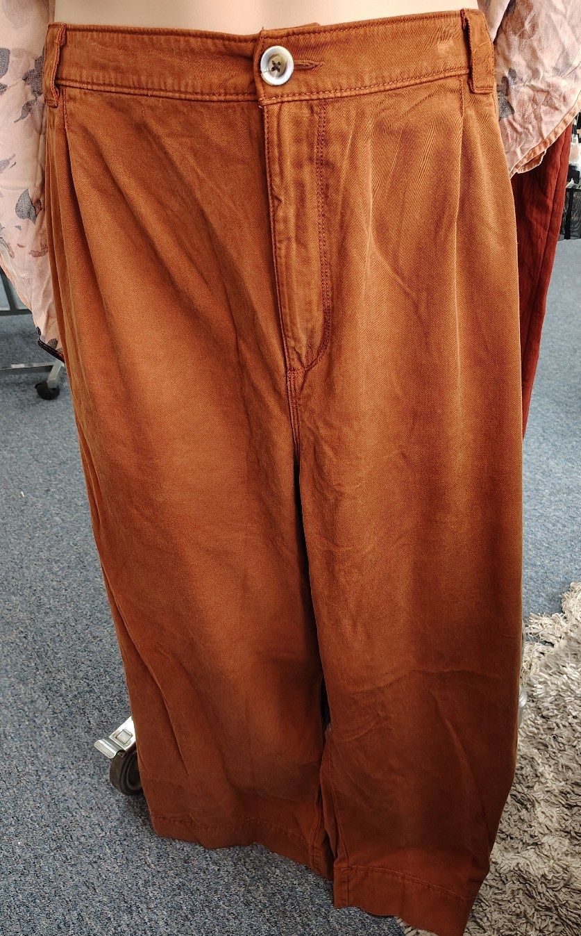 Sonoma orange chino pants size 5x