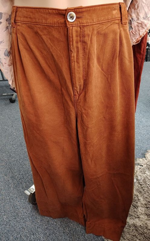 Sonoma orange chino pants size 5x