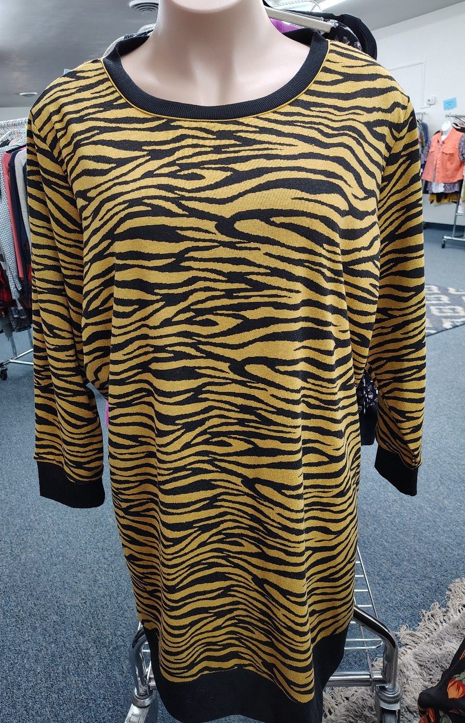 Victor Glemaud for Target animal print sweater dress size 4x