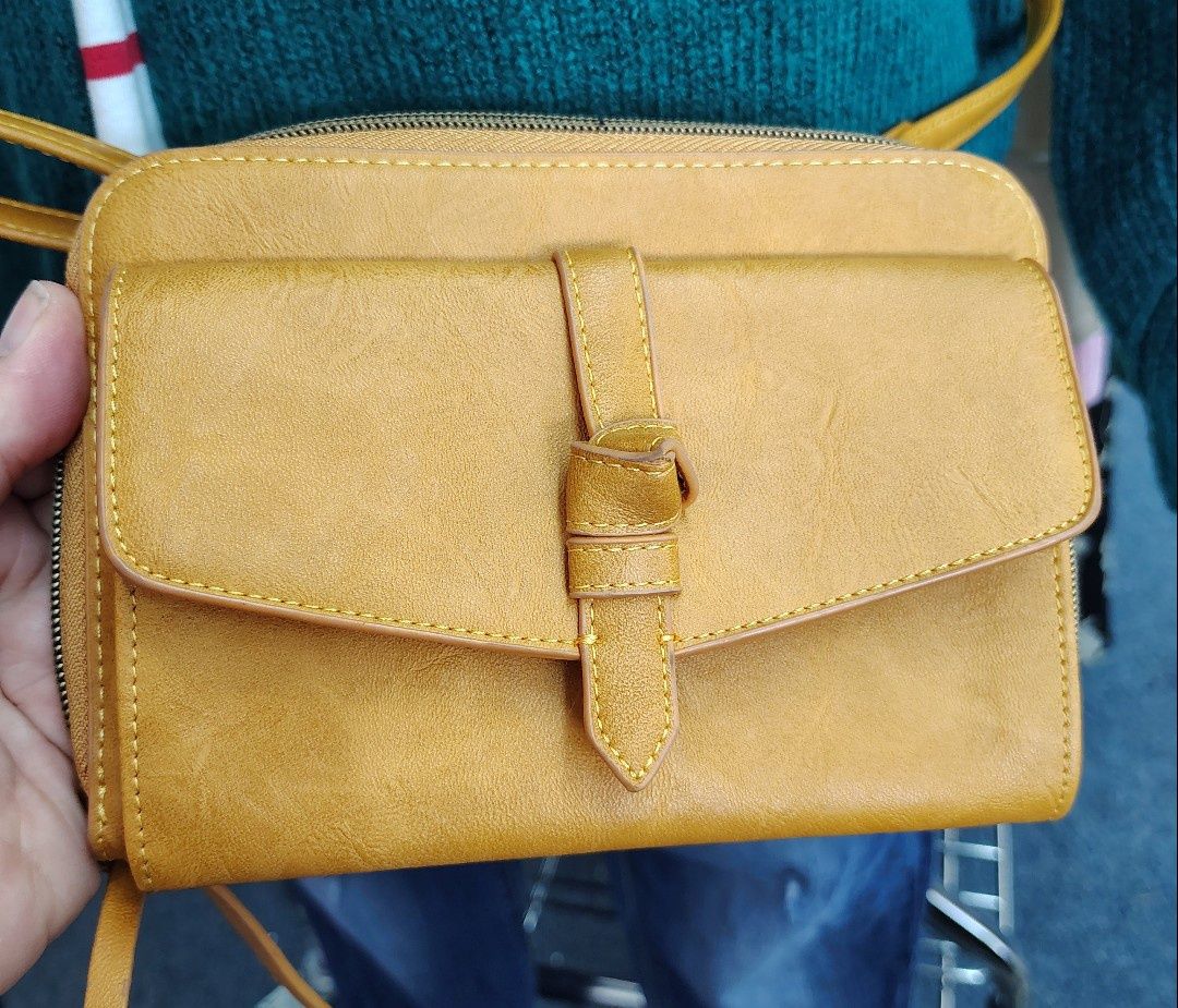 Yellow crossbody small purse bag with card pockets