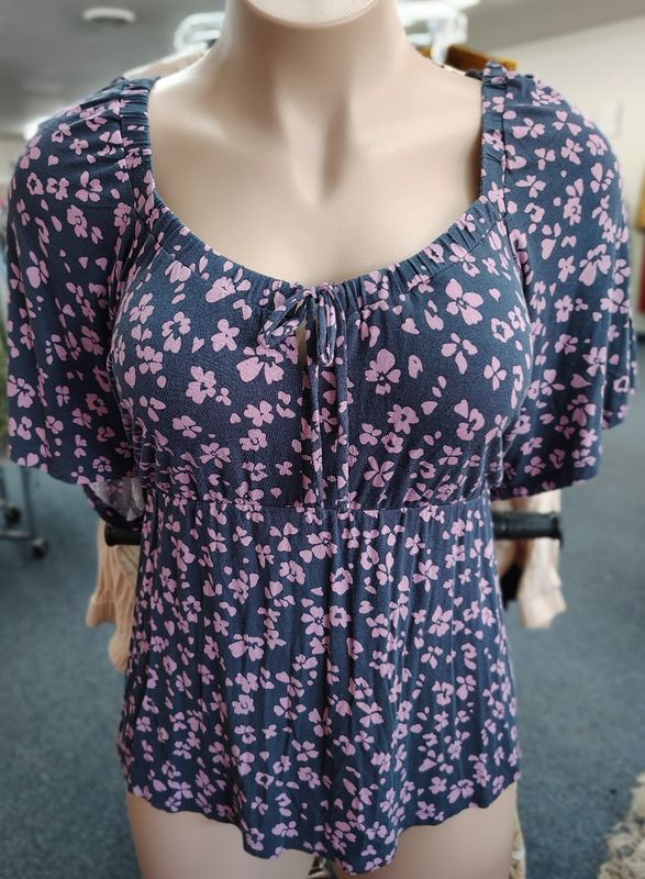 Lane Bryant floral babydoll top size 3x