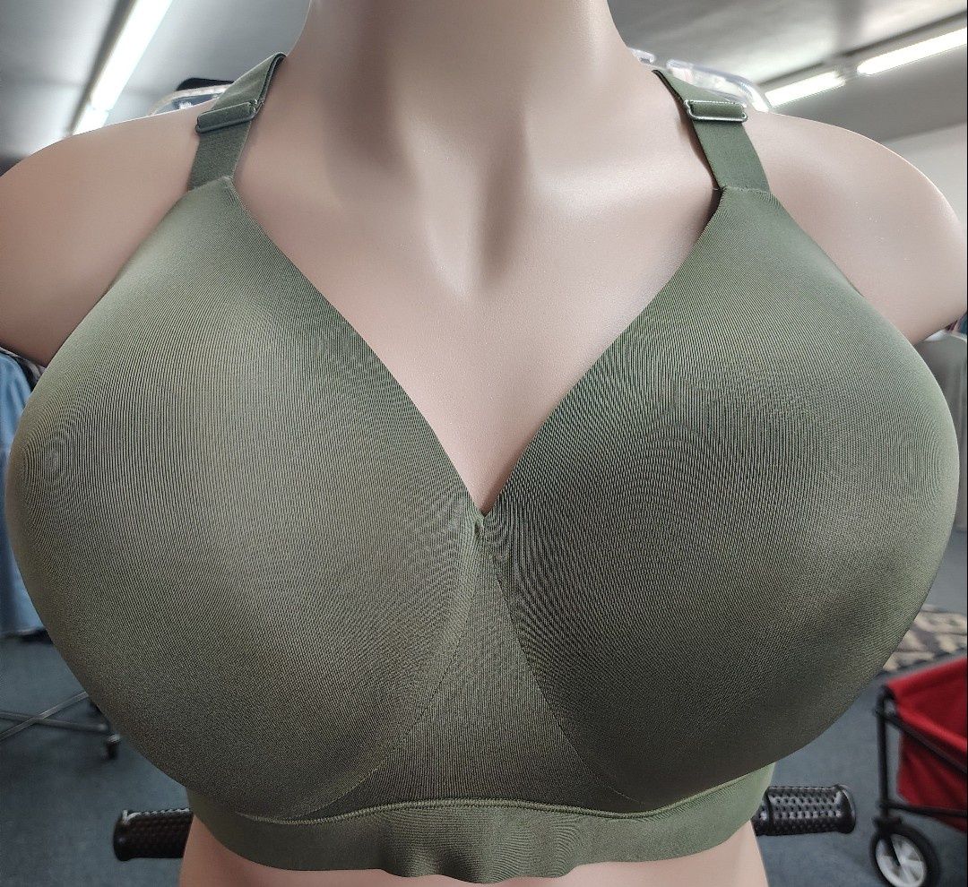 50DD Cacique lightly lined green lounge bra