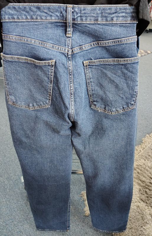 Universal Thread high rise straight jeans size 16 long