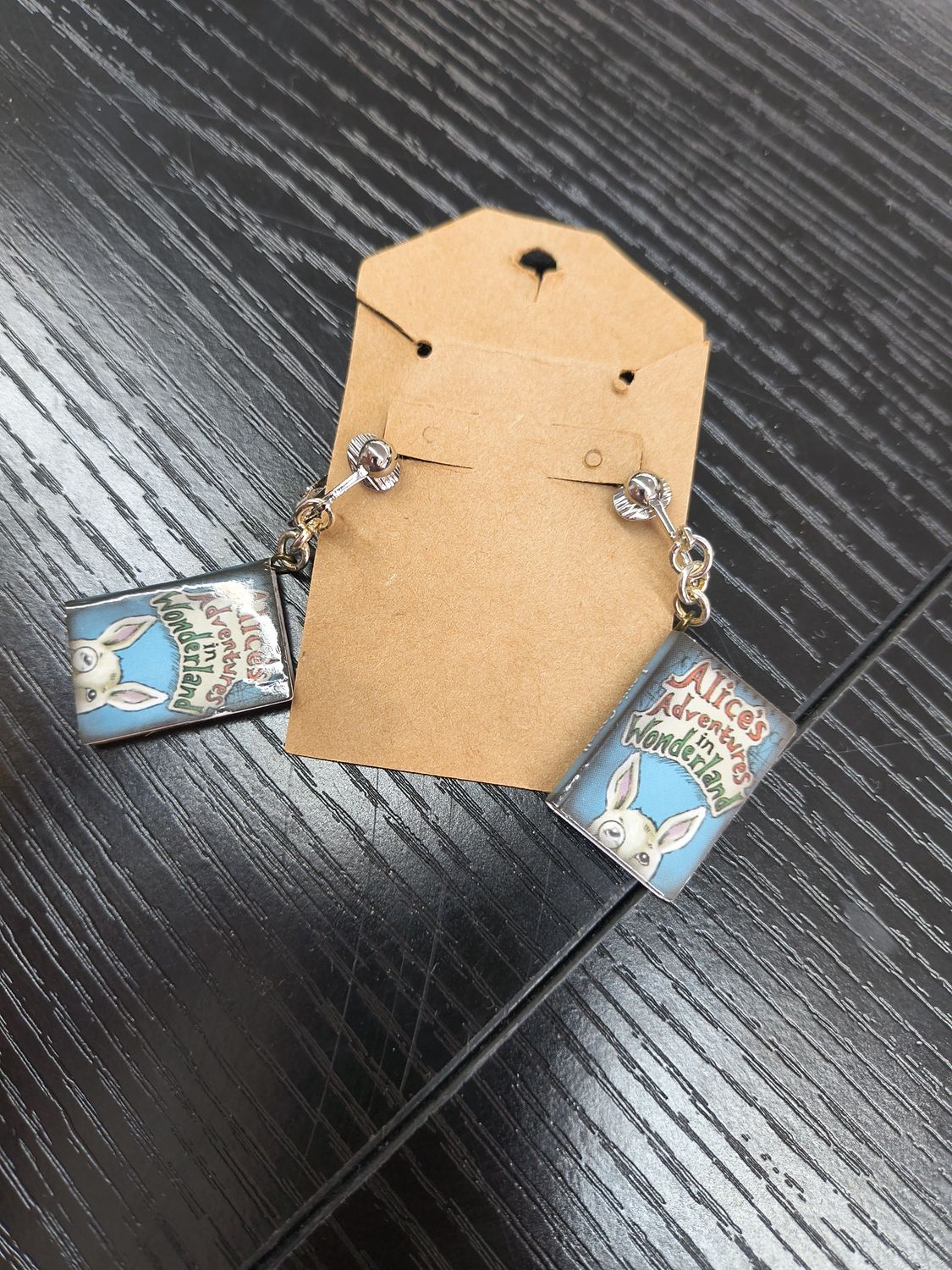 "I'm Late!" Alice in Wonderland tiny book clip on earrings