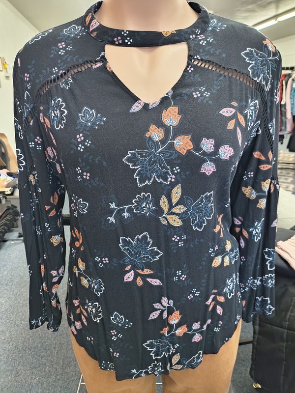 3x Maurices floral high neck top