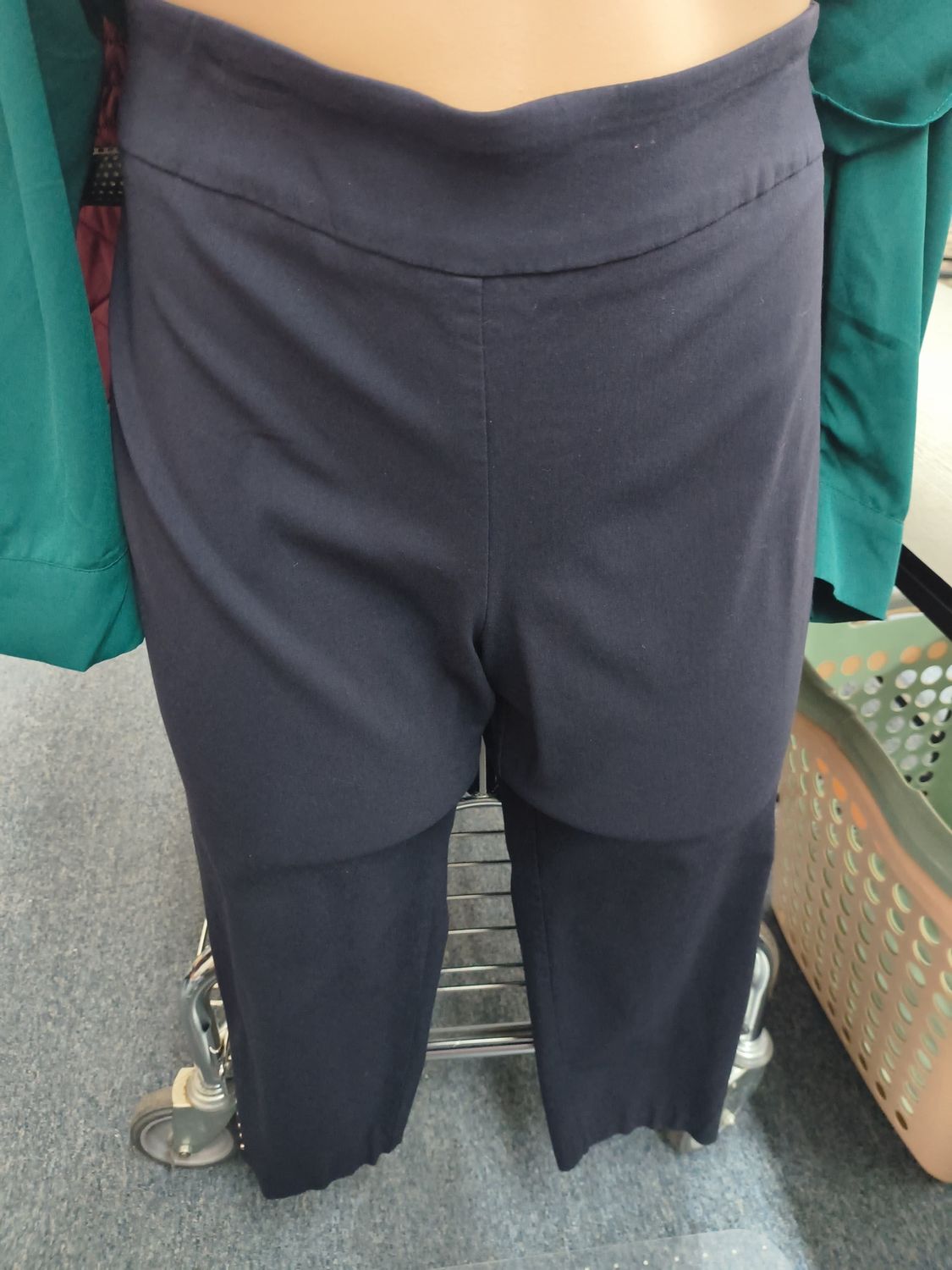 Size 24 Roz &amp; Ali navy ankle length stretchy dress pants 3x