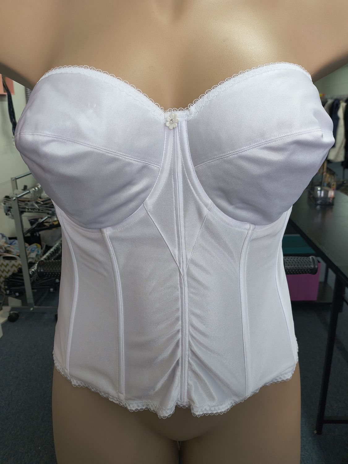 40DD Dominique white long line strapless underwire bra
