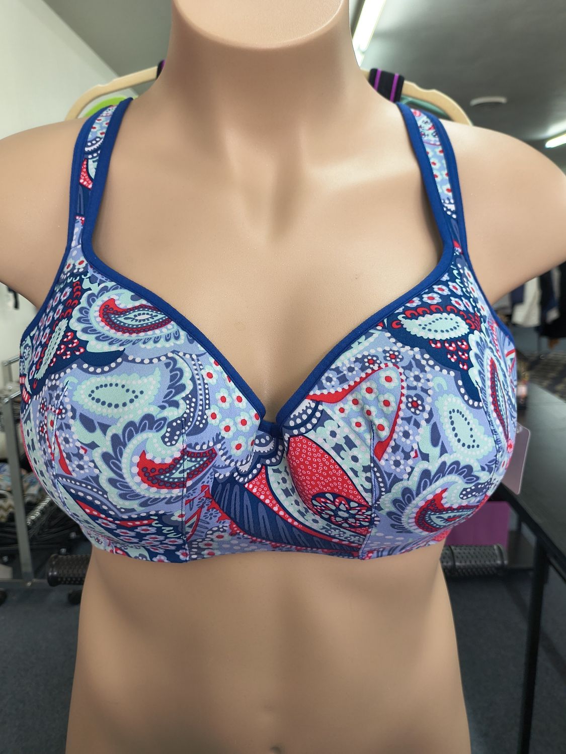 42D Cacique paisley print balconette underwire bra