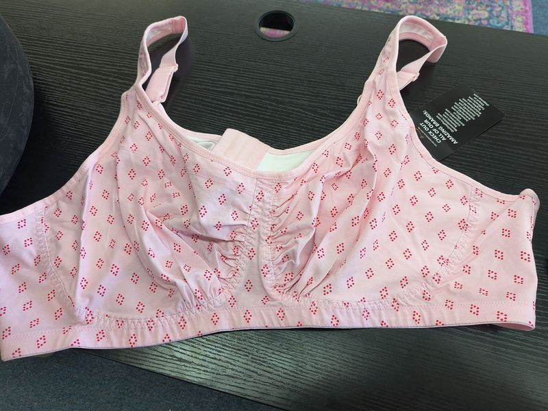 54B Comfort Choice NWT pink polka dot wire free bra