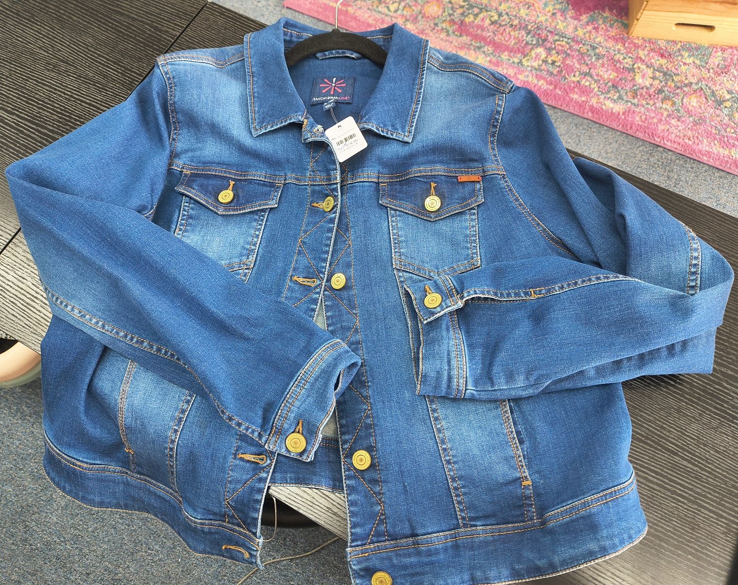 Size 16 Isaac Mizrahi Live denim jacket with stretch 1x