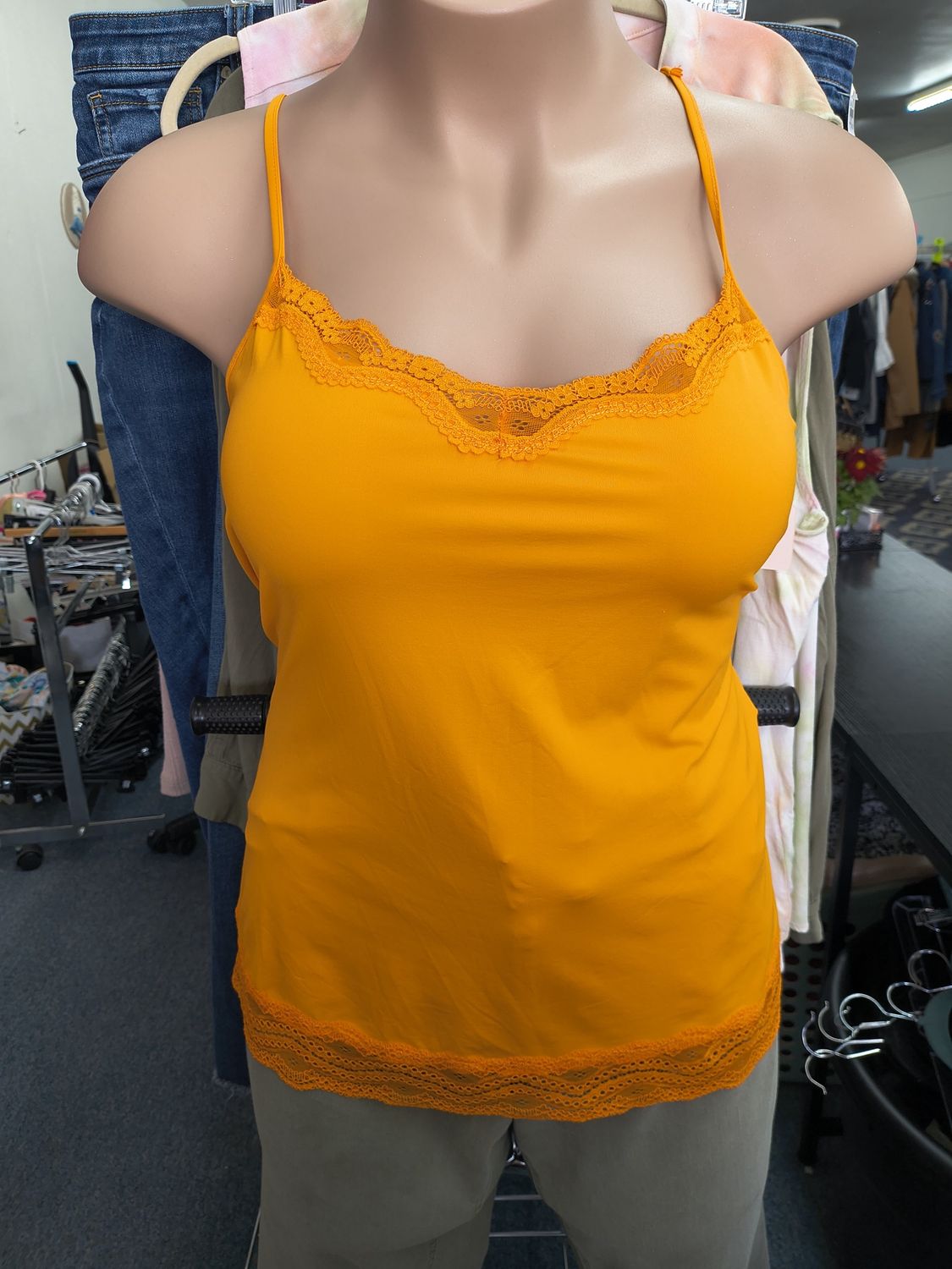 2x Relativity orange lace trim stretchy tank top