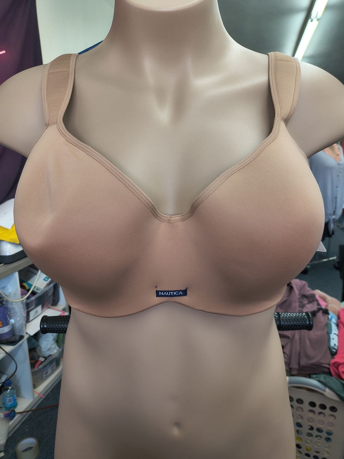 Size 42D Nautica nude underwire bra