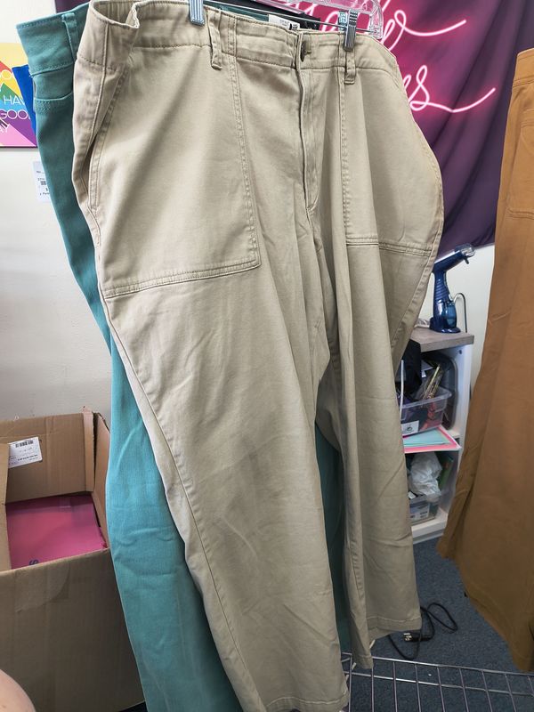Size 24w St John's Bay khaki straight leg pants stretchy