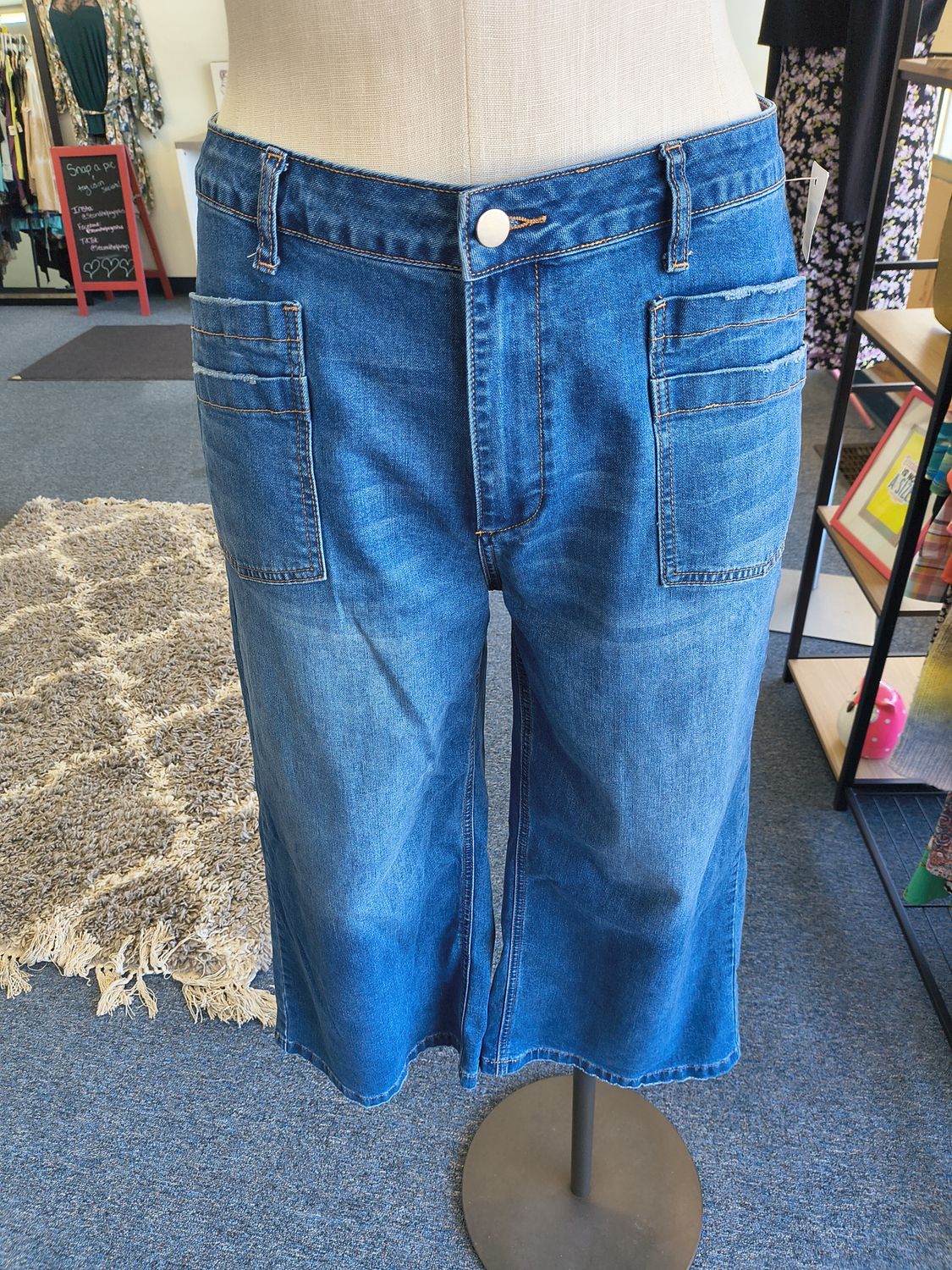 Size 16 Flamingals cropped wide leg jeans XXL