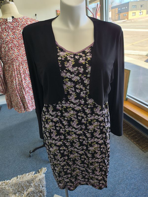 Size XL Blu Sage black cropped shrug cardigan coverup