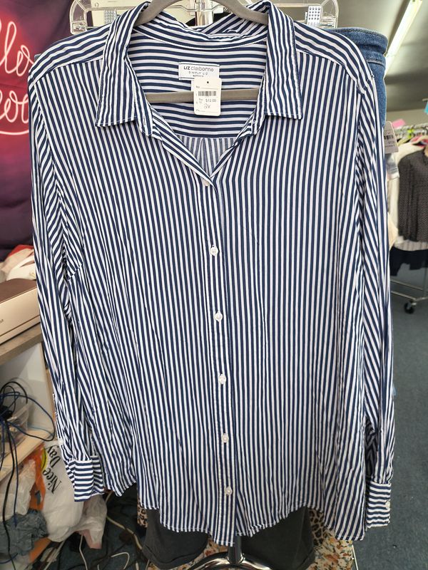 Size 2x Liz Claiborne lightweight striped button front top shirt