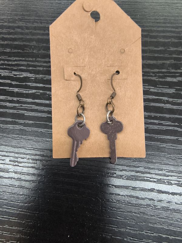 "Key to my heart" Bronze hotel style dainty key earrings