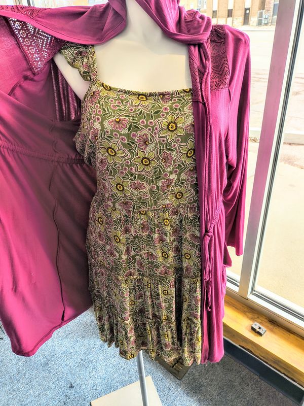 Size 3x Maurices NWT green floral tiered sleeveless dress