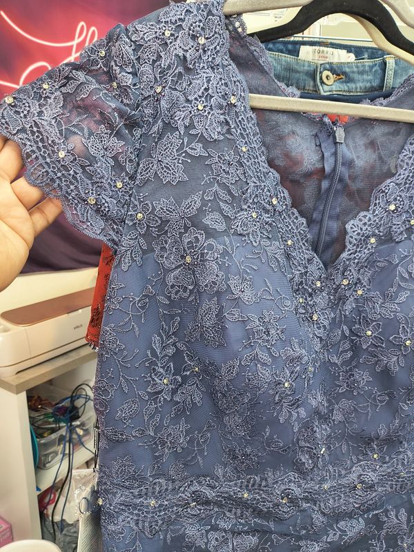Size 16/18 JJs House NWT blue lace cocktail MOB prom dress
