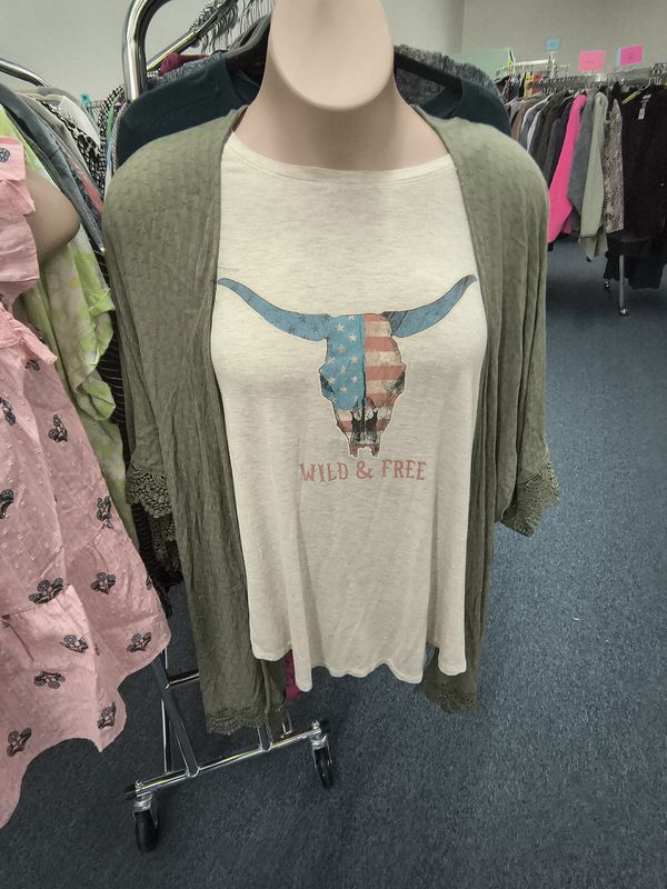 3x Maurices olive green kimono with lace trim