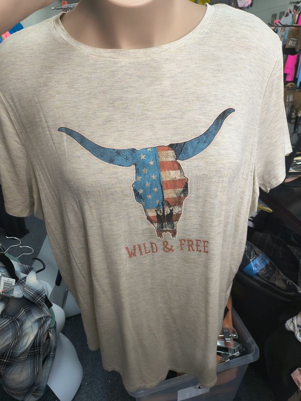 3x Maurices light brown Wild &amp; Free bull skull tee top