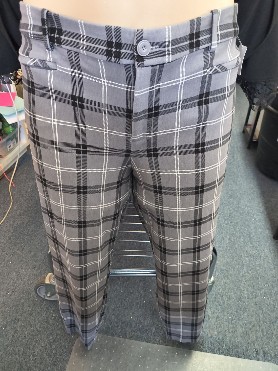 Size 26 Tall Torrid plaid skinny stretchy dress pants gray black