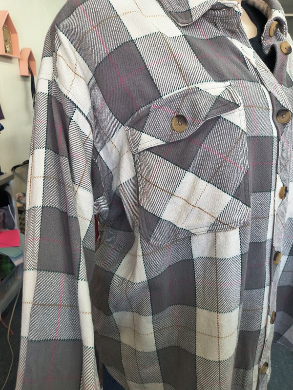 4x Maurices shacket jacket plaid button front