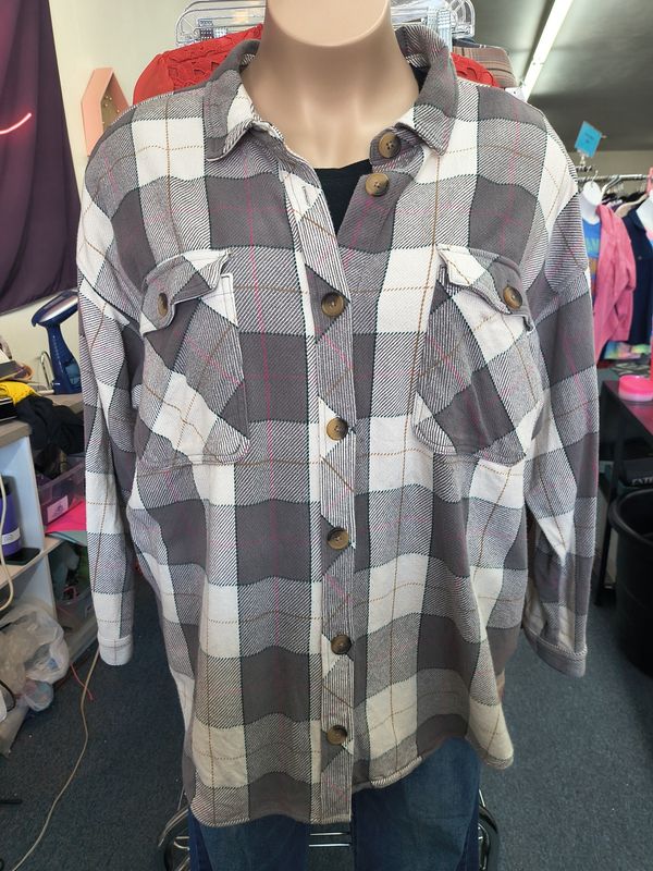 4x Maurices shacket jacket plaid button front