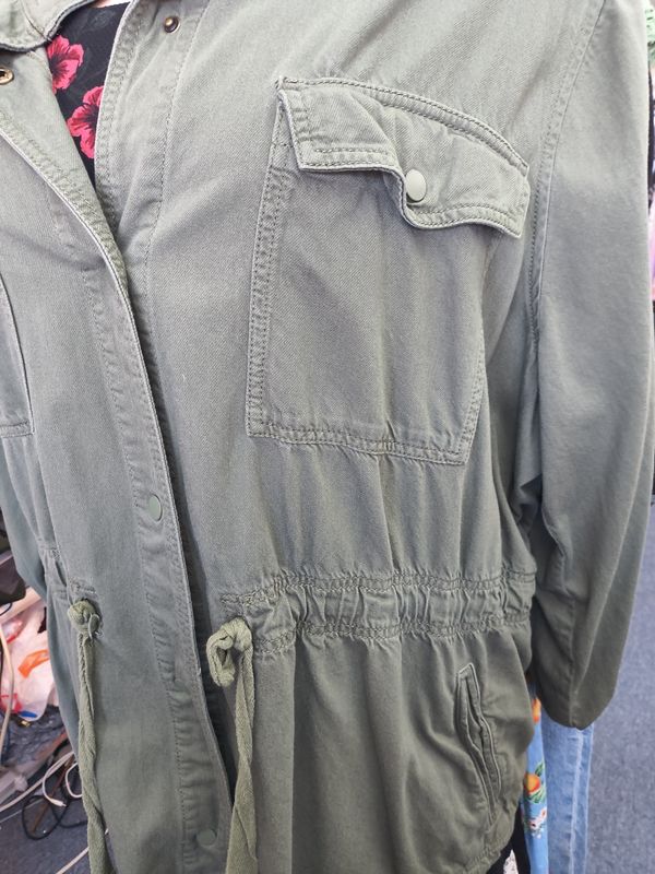 4x Terra &amp; Sky green lightweight spring jacket