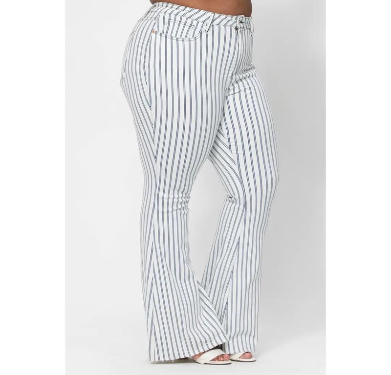 Size 14w Judy Blue New hi-waist super flare pin stripe jeans