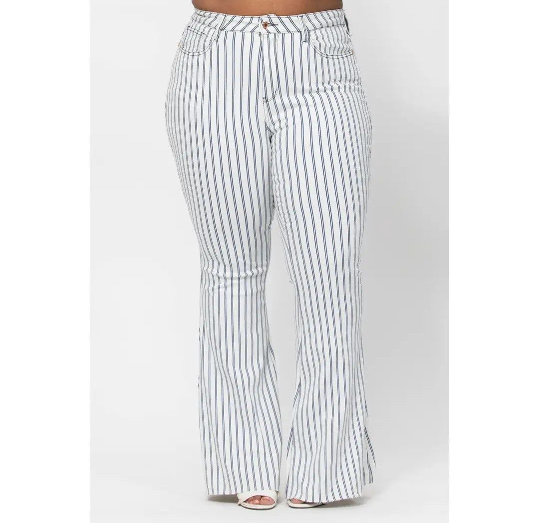 Size 14w Judy Blue New hi-waist super flare pin stripe jeans