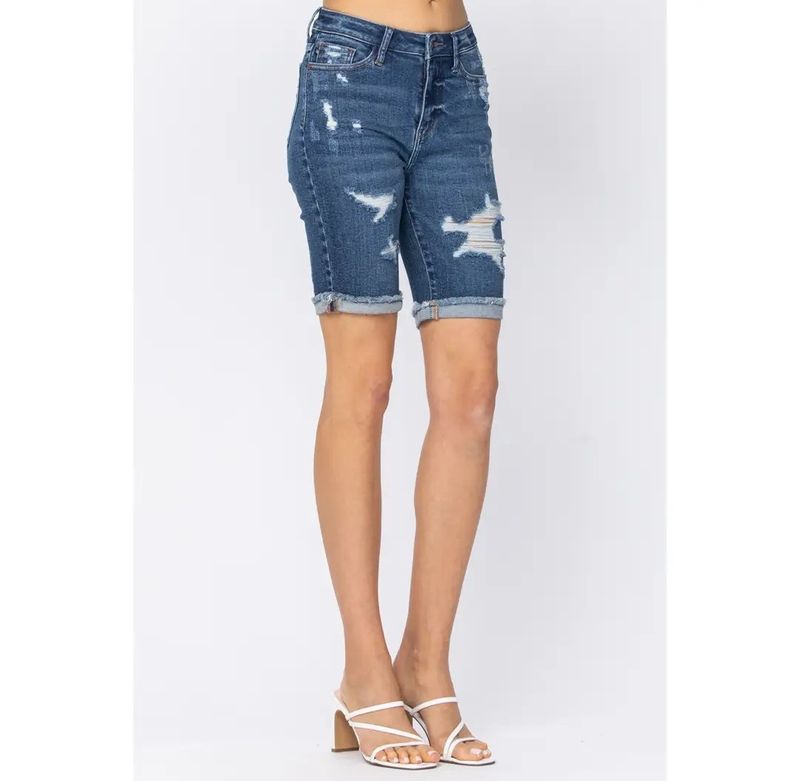 XL Judy Blue New distressed bermuda denim shorts