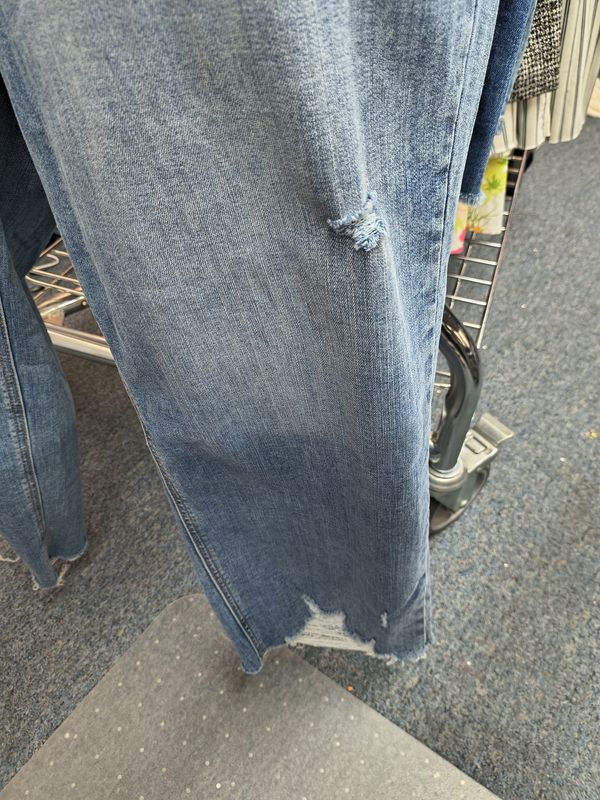 Size 24W Maurices M Jeans slim straight ankle distressed hi rise