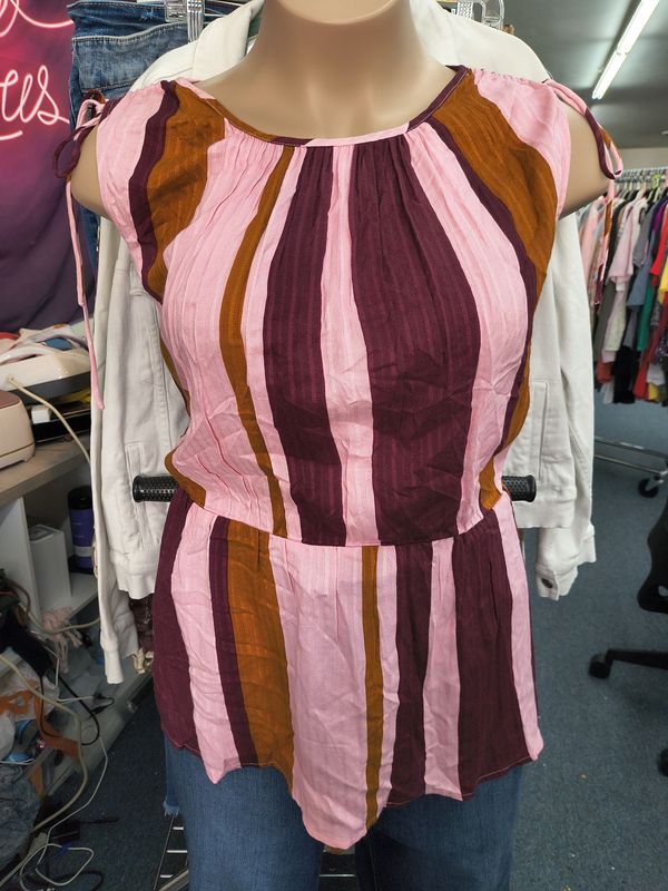 Size 24 Lane Bryant striped tie shoulder peplum tank top
