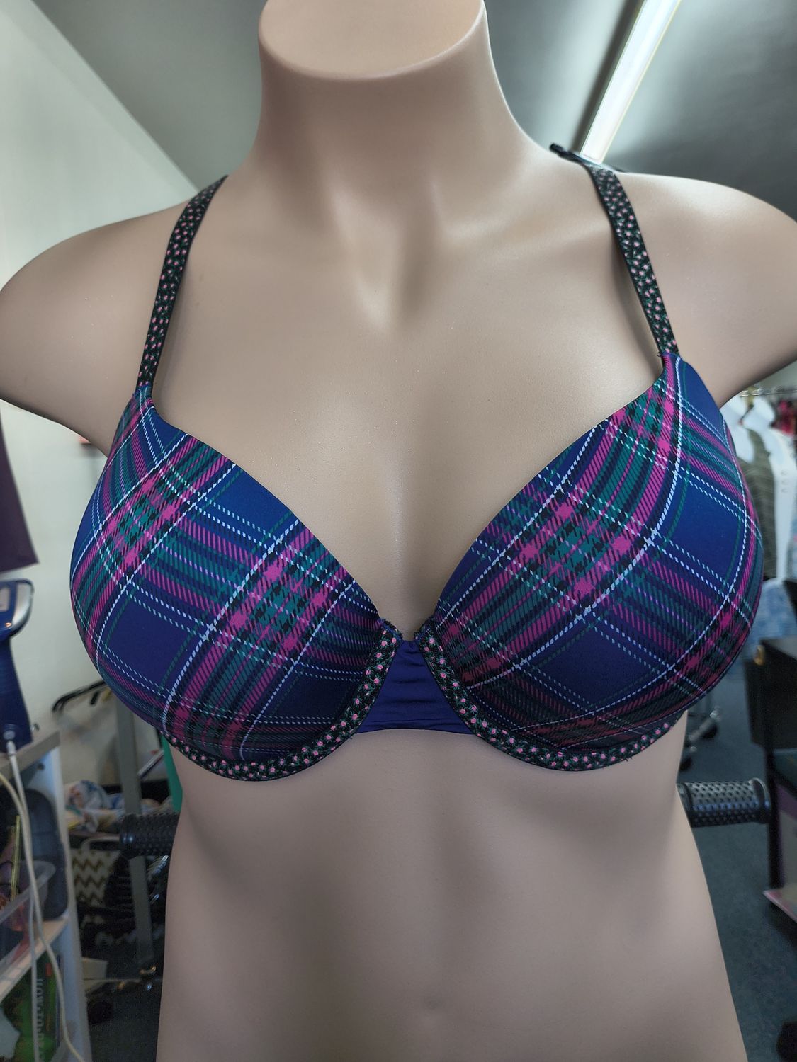 38D Victoria's Secret plaid and floral push up bra