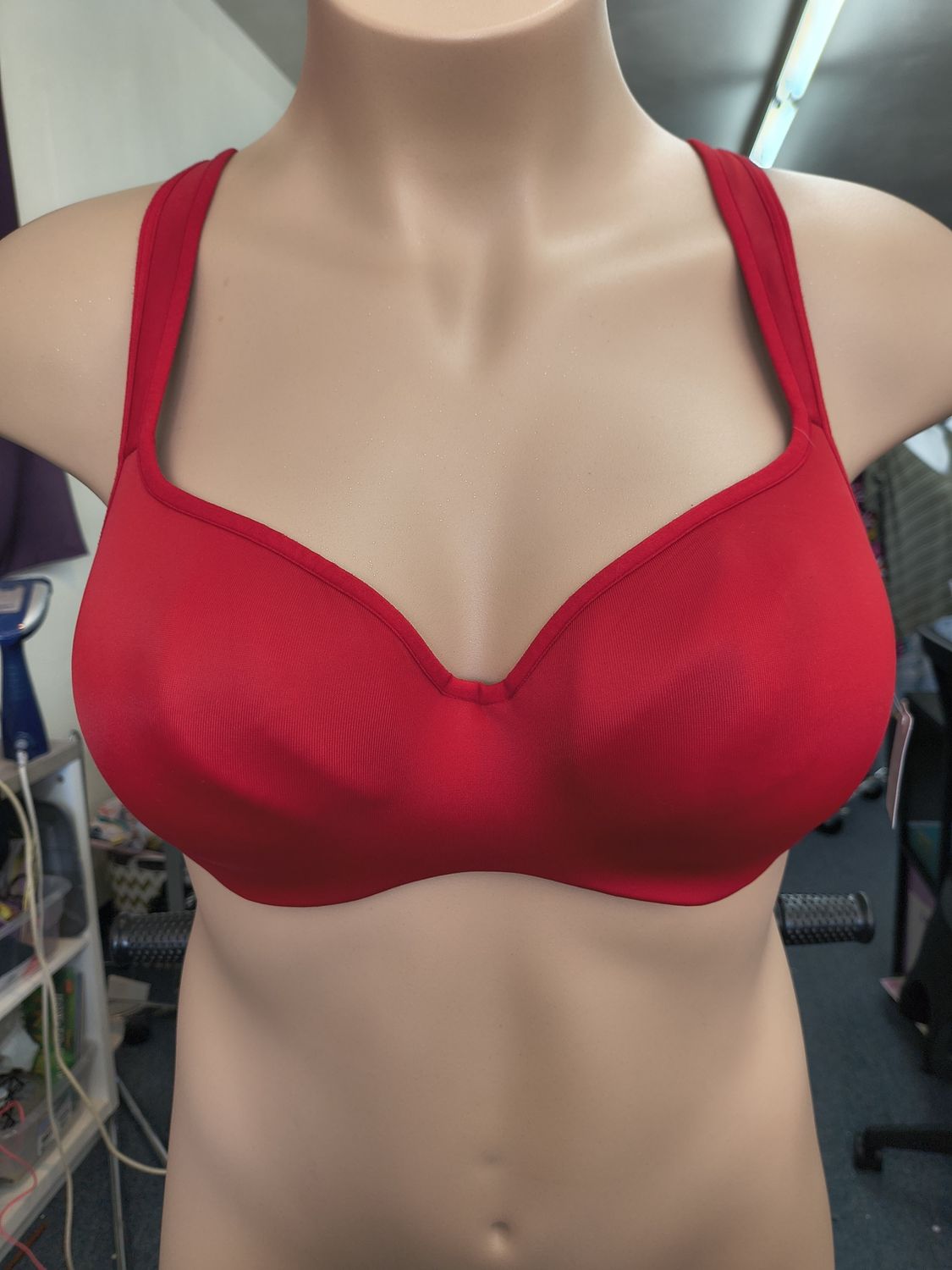 38C Cacique lightly lined balconette bra red