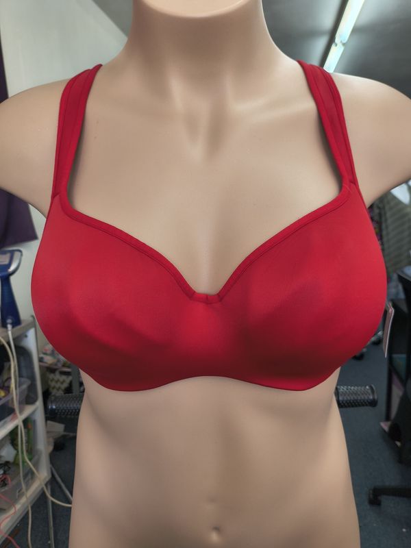 38C Cacique lightly lined balconette bra red