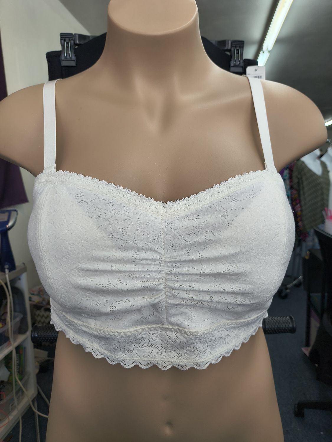 2x Torrid bandeau lace bralette wireless strapless