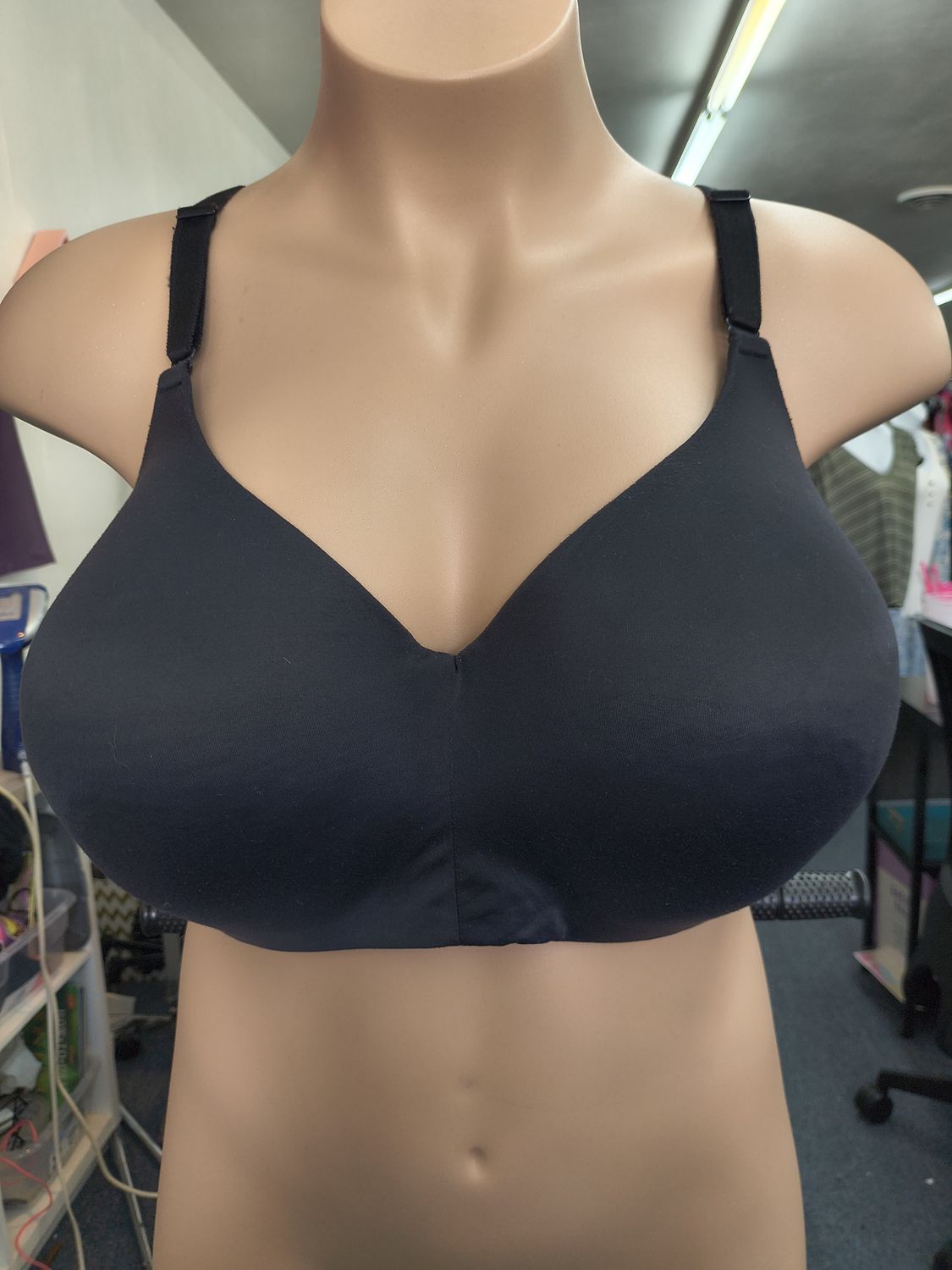 44DDD Torrid black lightly lined wireless bra